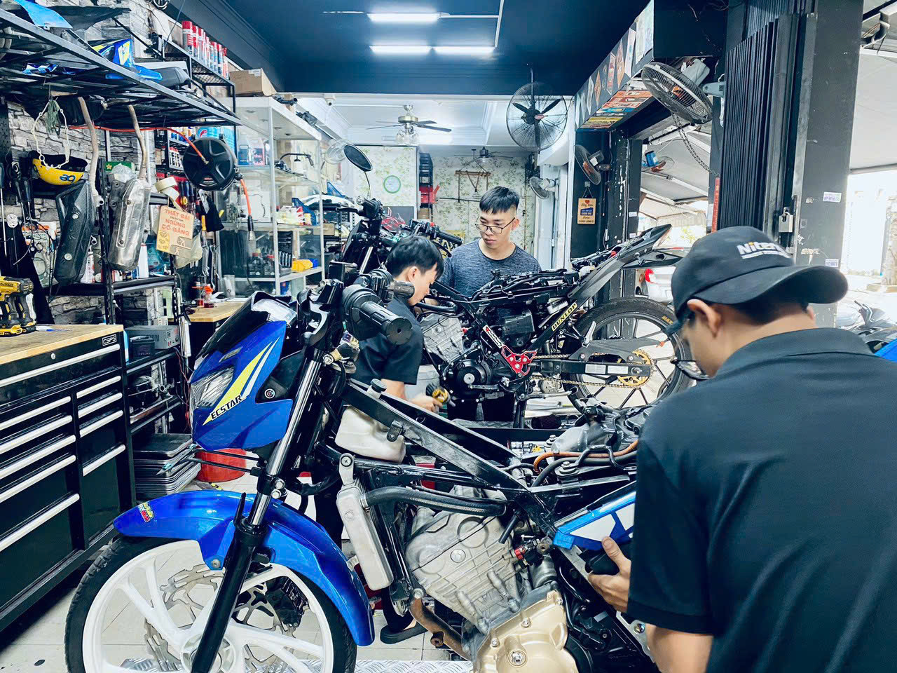 Khu vực hỗ trợ cứu hộ xe máy Quận 2